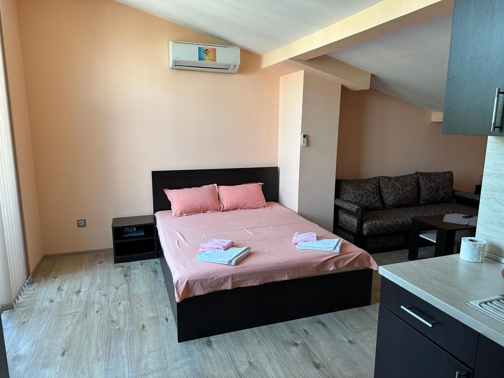 Guest House Dinevi Sapareva Banya Bagian luar foto