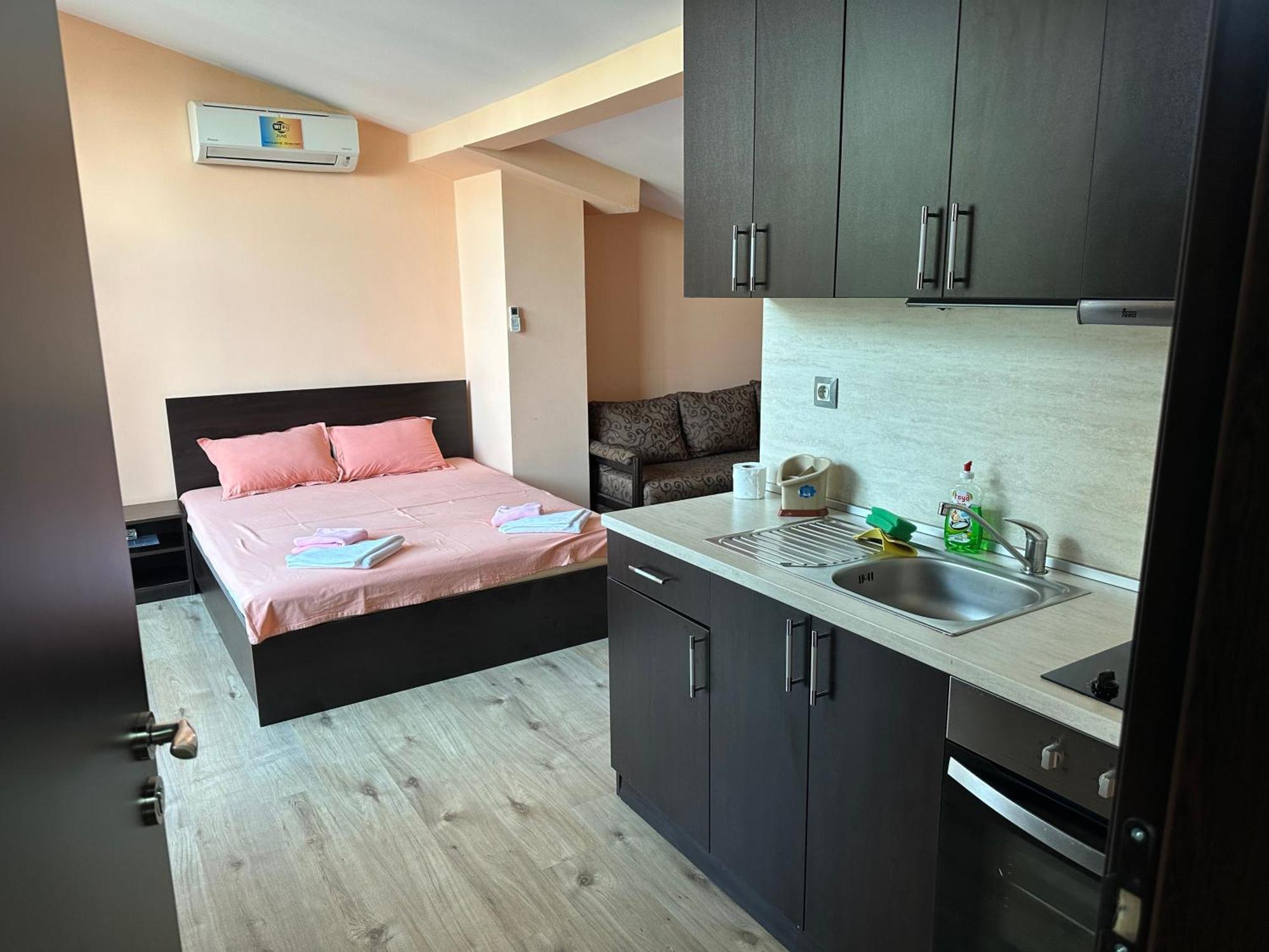 Guest House Dinevi Sapareva Banya Bagian luar foto
